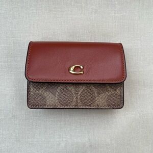 Coach Half Flap Card Case